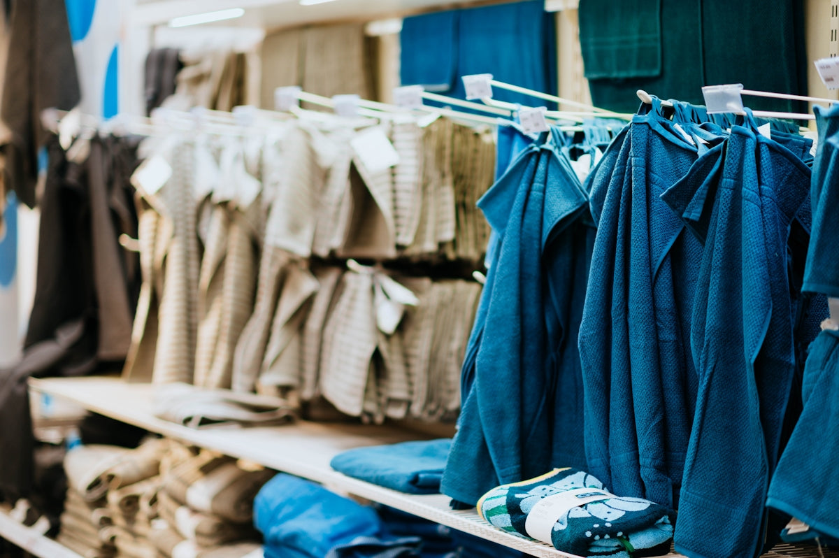 gray and blue towel lot close-up photography