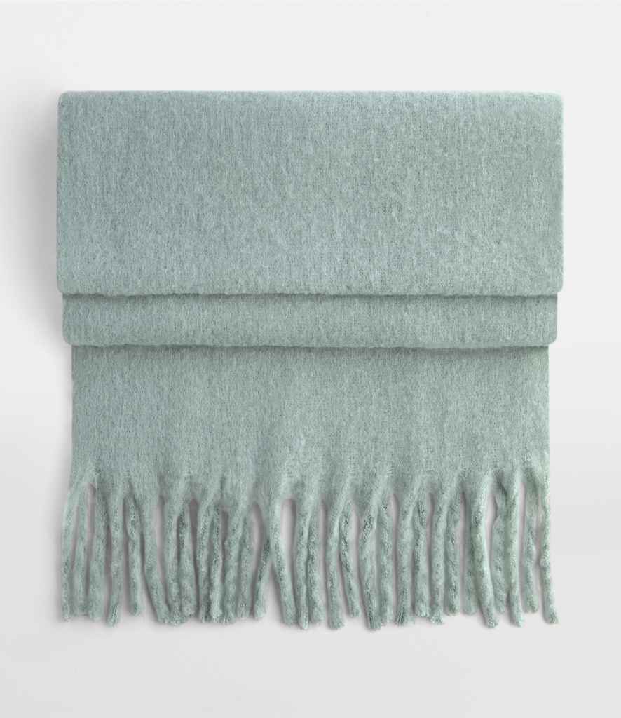 Beechfield - Fluffy Scarf - Pierre Francis