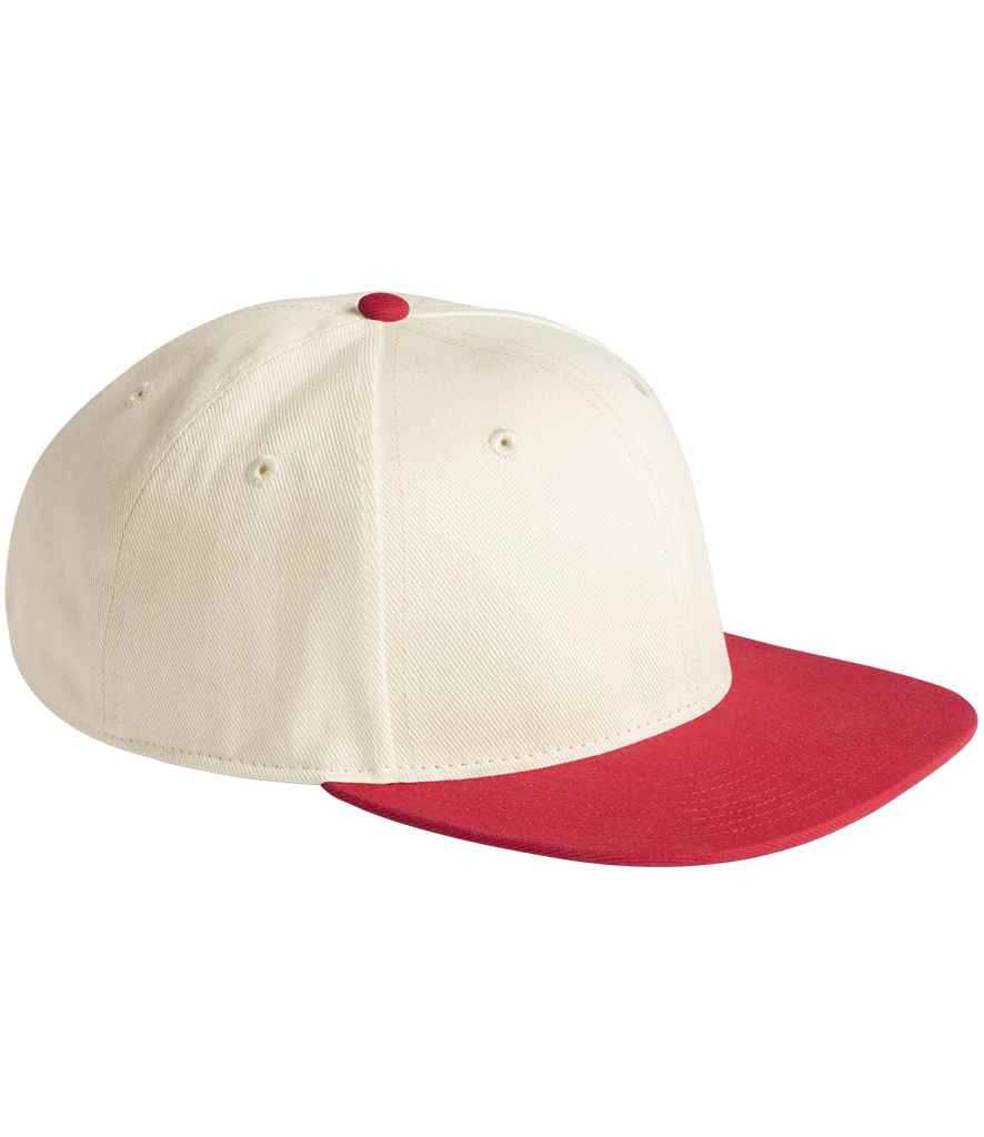 Beechfield - Contrast Flat Peak 6 Panel Cap - Natural/Red (Side)