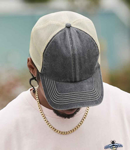 Beechfield - 6 Panel Vintage Trucker Cap - Pierre Francis