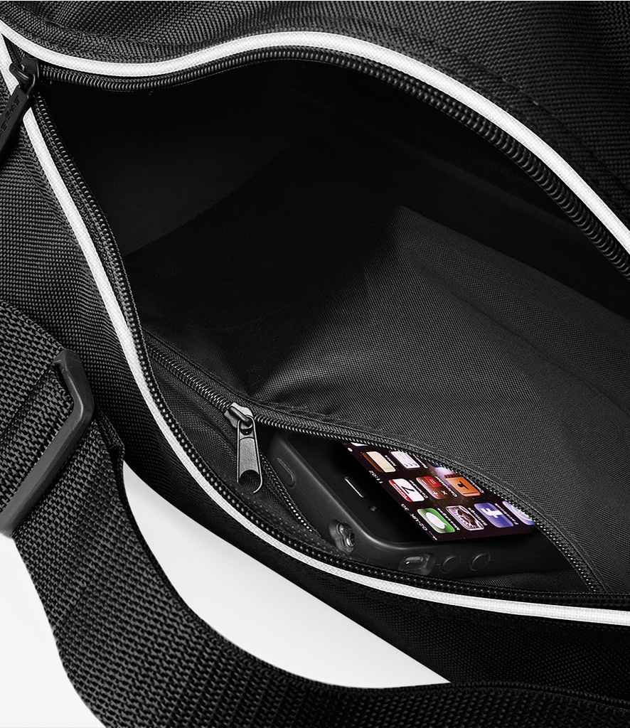 BagBase Retro Shoulder Bag - Pierre Francis