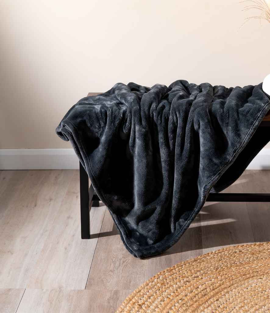 Brand Lab - Extra Large Plush Fleece Blanket