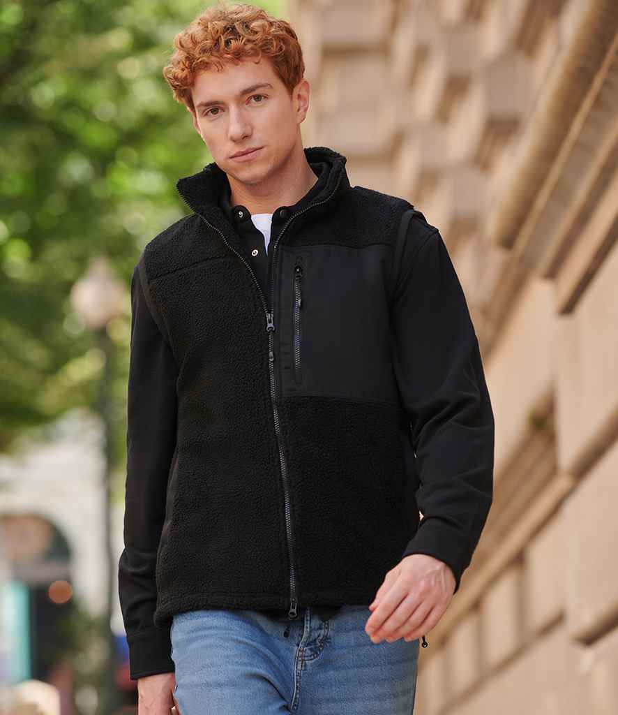 Front Row - Recycled Sherpa Gilet