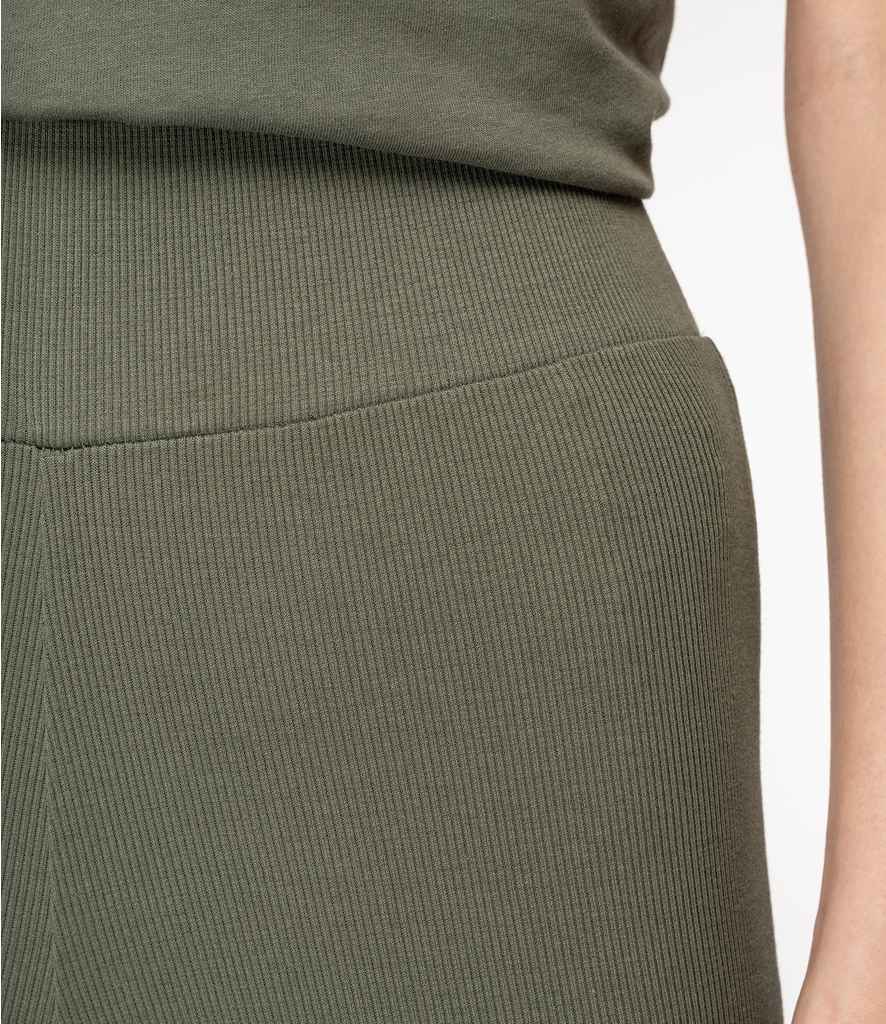 Native Spirit - Ladies Ribbed Shorts - Pierre Francis