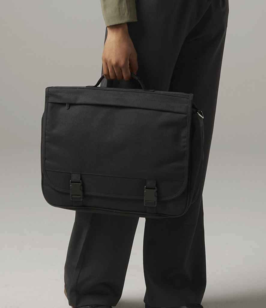 Quadra - Portfolio Briefcase - Pierre Francis