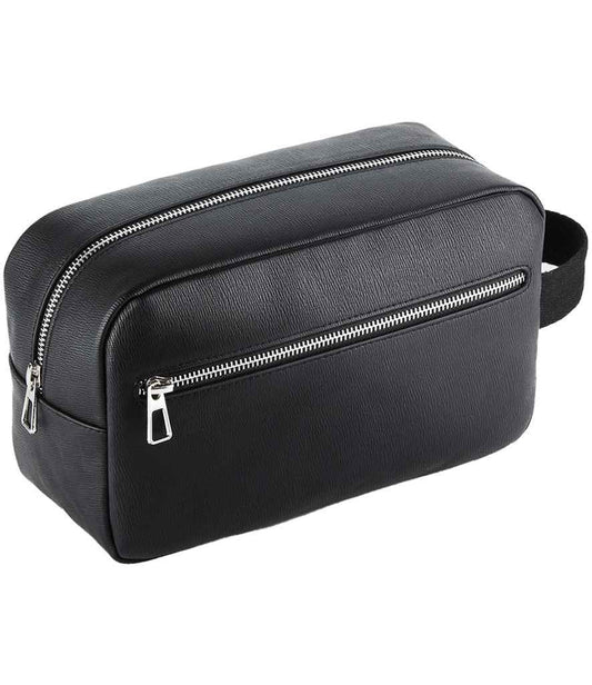Quadra - Tailored Luxe Wash Bag