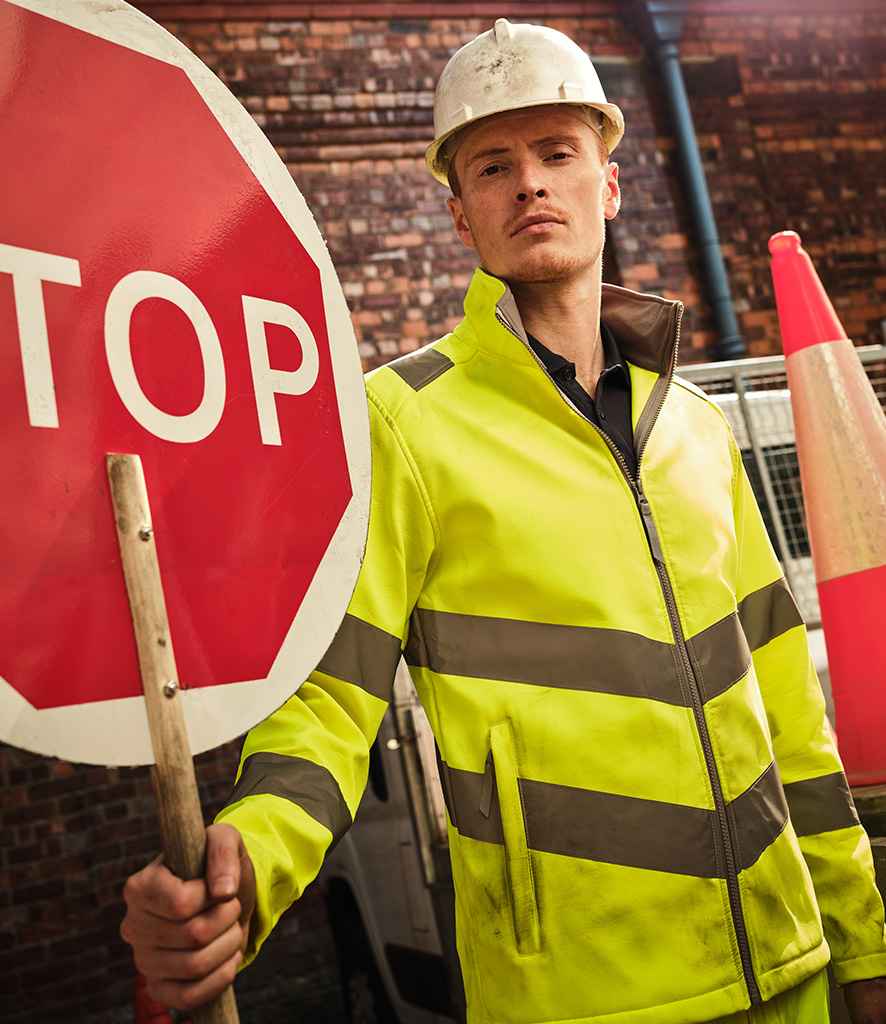 Regatta - High Visibility Pro Contract Ablaze Soft Shell Jacket - Pierre Francis