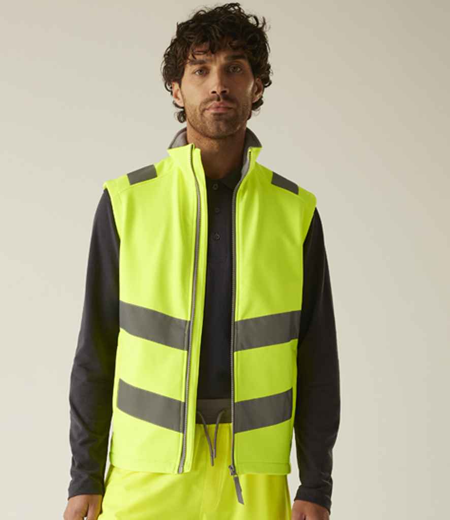 Regatta - High Visibility Pro Contract Ablaze Soft Shell Bodywarmer - Pierre Francis