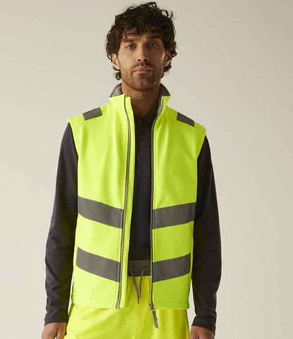 Regatta - High Visibility Pro Contract Ablaze Soft Shell Bodywarmer - Pierre Francis