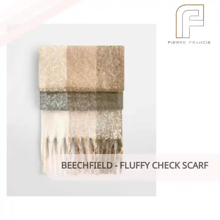 Beechfield - Fluffy Check Scarf by@Outfy